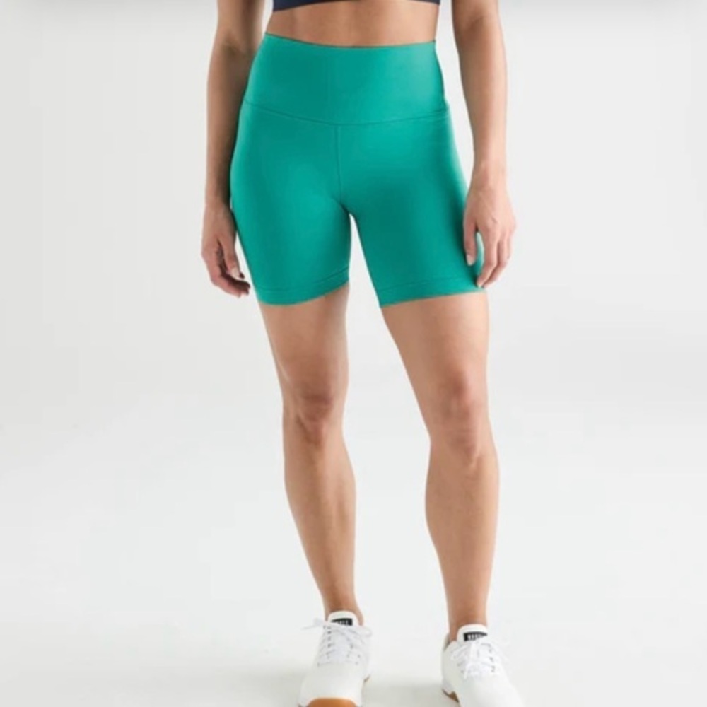 lululemon athletica Wunder Train Bike Shorts